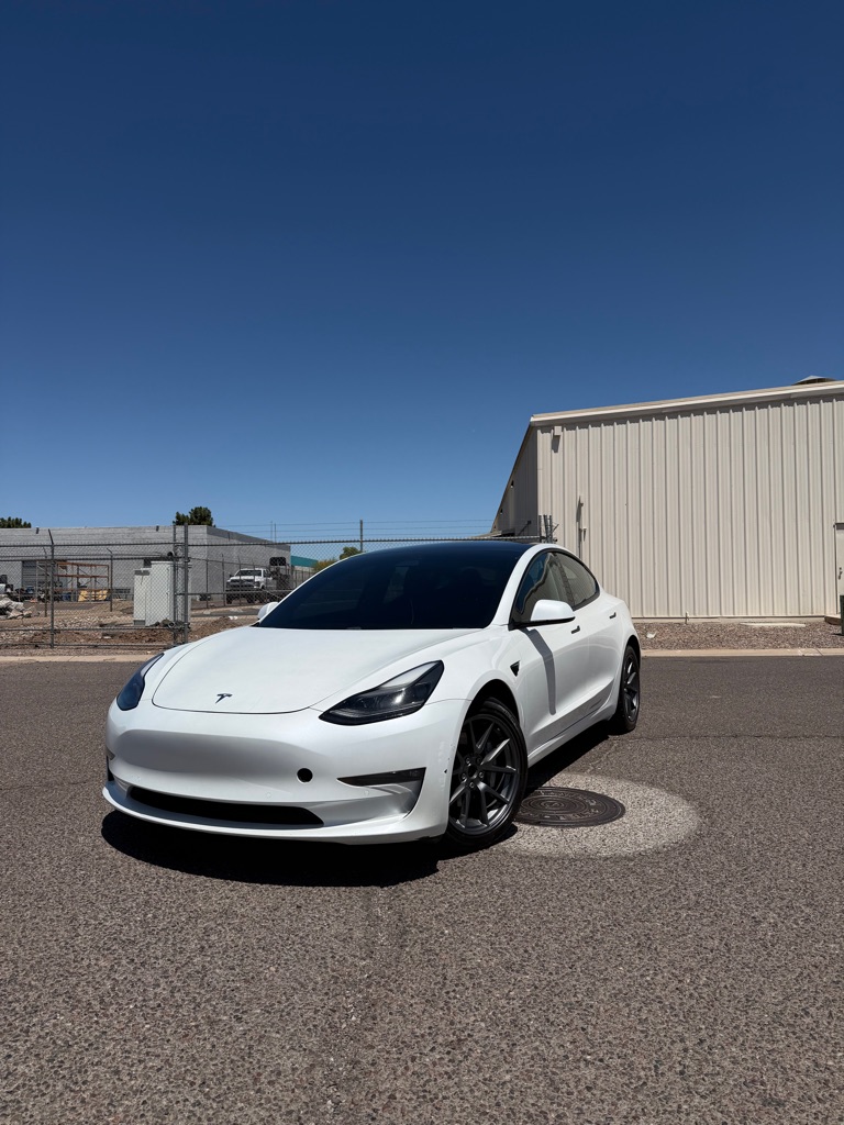2021 Tesla Model 3 Long Range Dual Motor All-Wheel Drive's photo