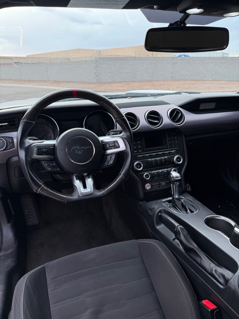 2017 Ford Mustang GT - Photo 8