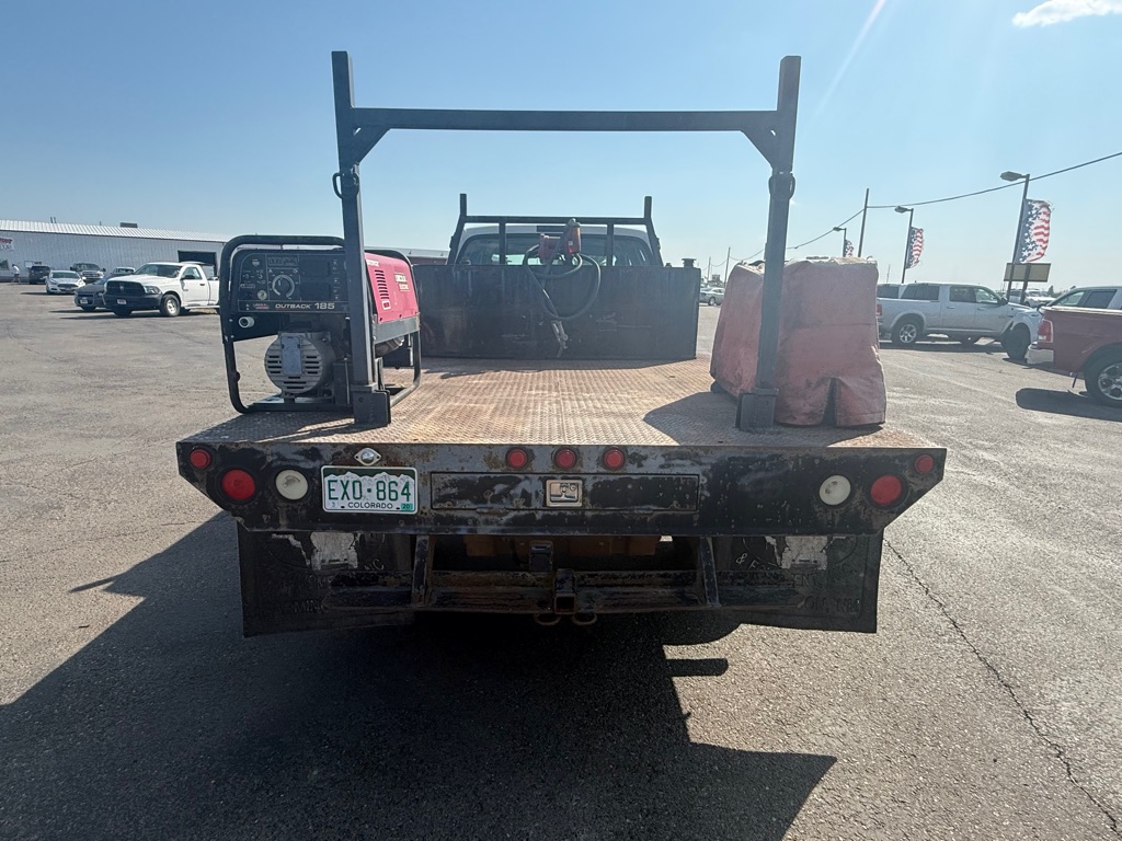 Photo 5 of this FORD CREW F550 4X4