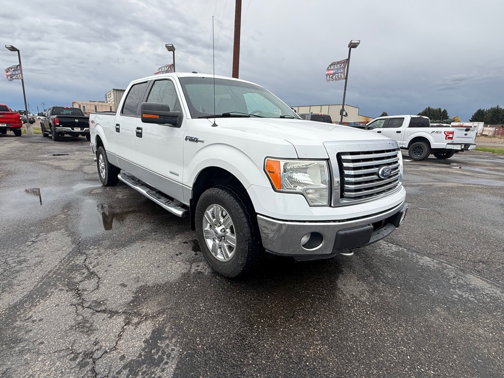 Photo 2 of this FORD CREW F150 XLT