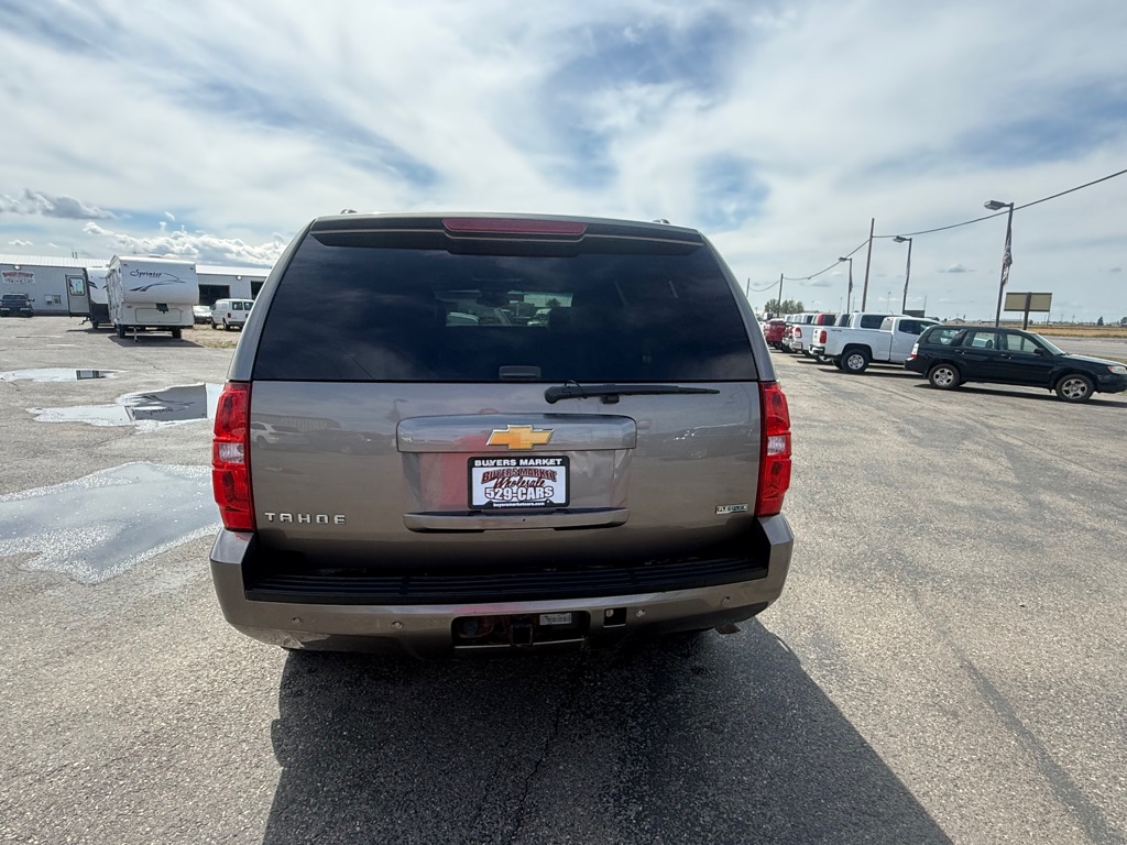 Photo 6 of this CHEVROLET TAHOE LT 4X4