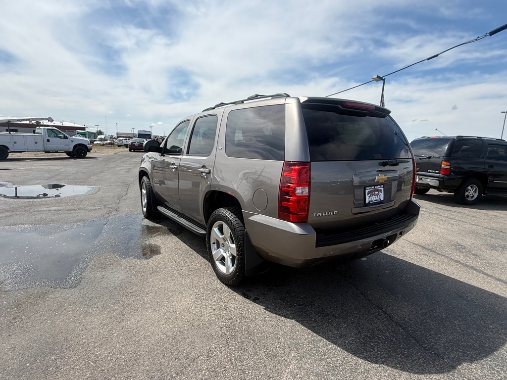 Photo 5 of this CHEVROLET TAHOE LT 4X4