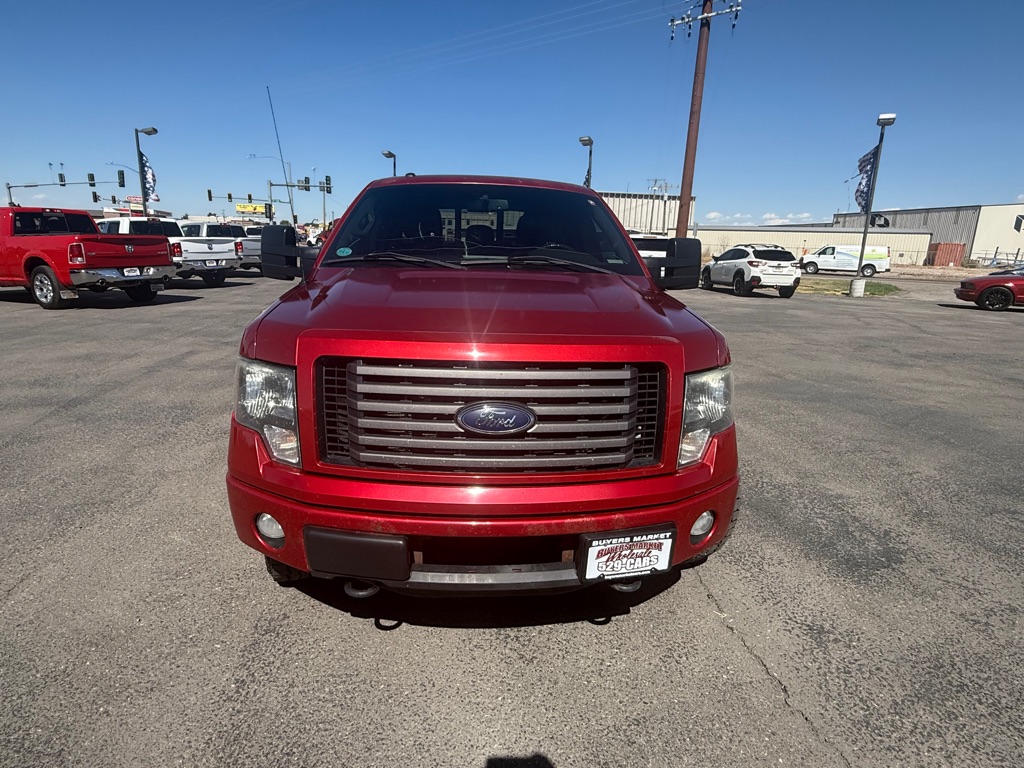 Photo 3 of this FORD CREW F150 FX4