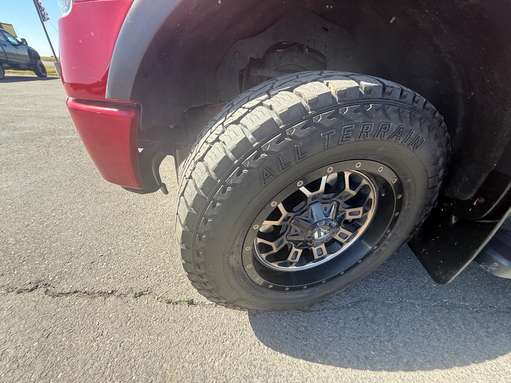 Photo 14 of this FORD CREW F150 FX4