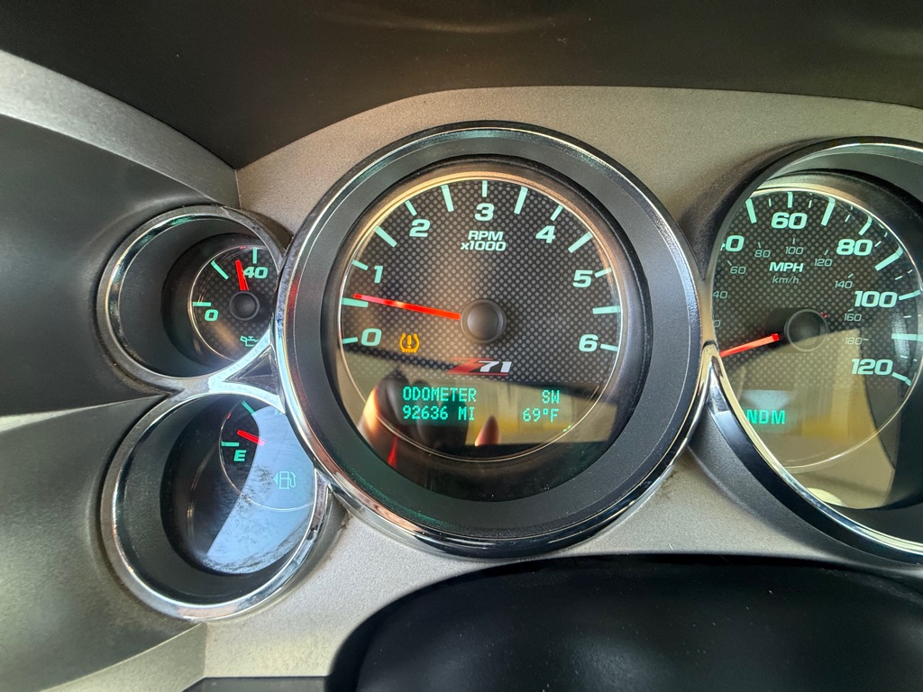 Photo 12 of this CHEVROLET SILVERADO 1500