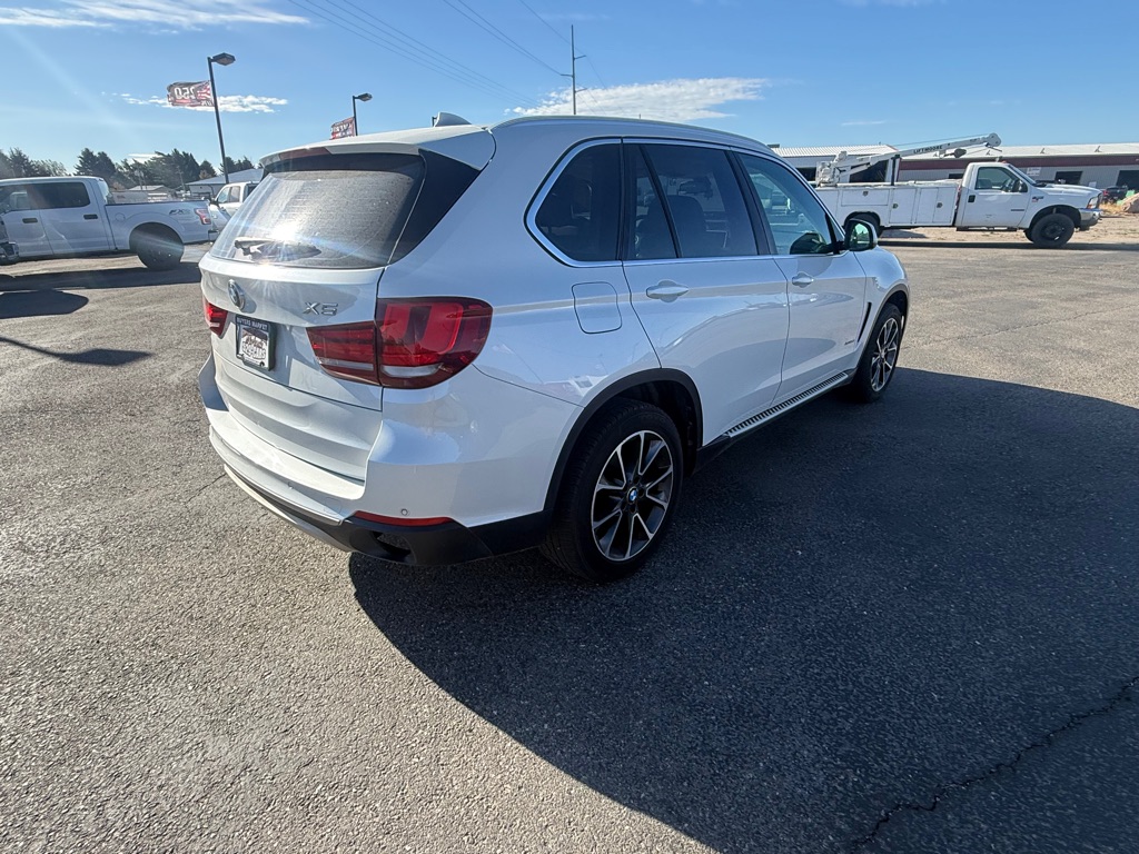 Photo 5 of this BMW X5 AWD
