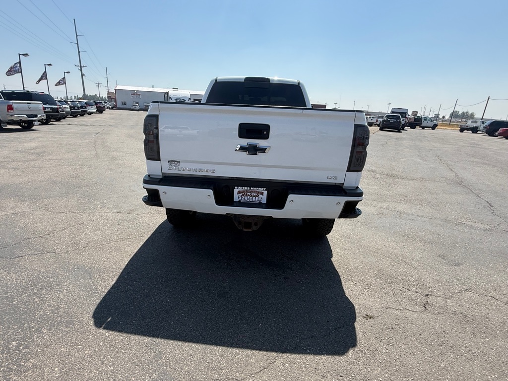 Photo 6 of this CHEVROLET CREW SILVERADO 2500