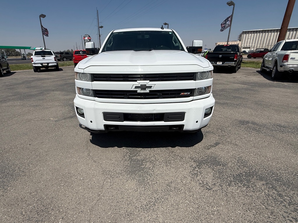 Photo 3 of this CHEVROLET CREW SILVERADO 2500