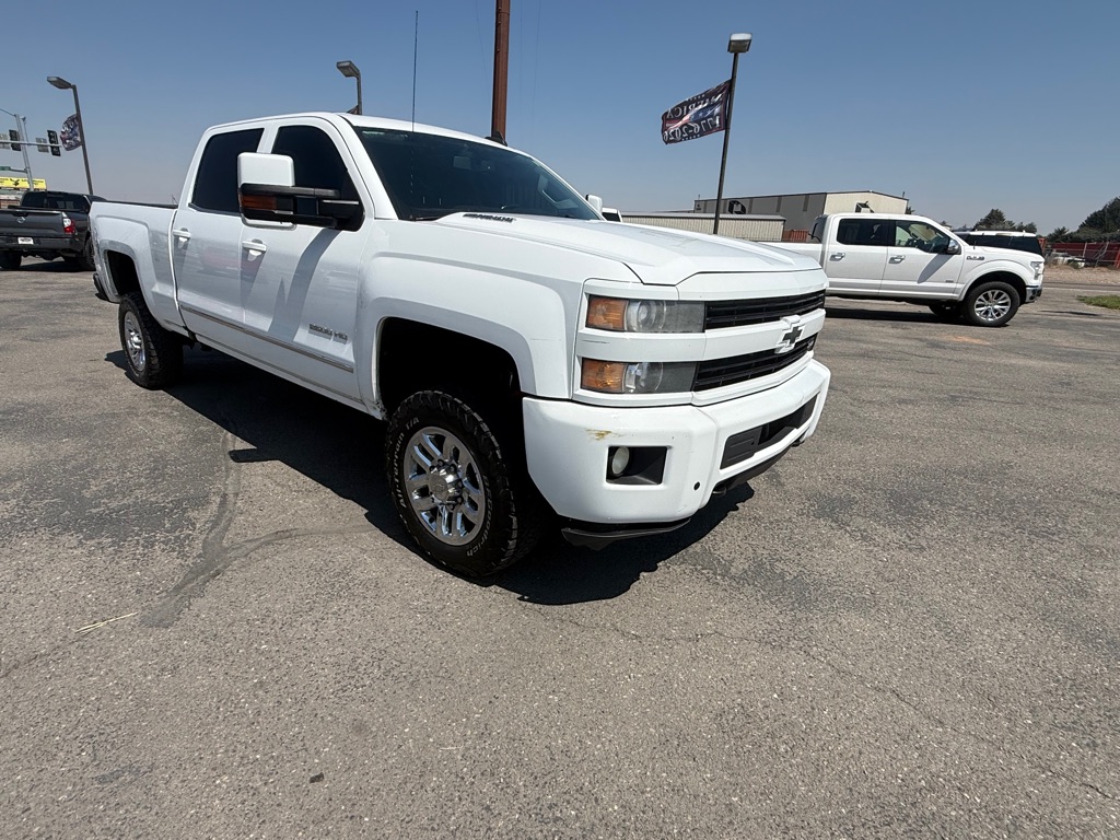 Photo 2 of this CHEVROLET CREW SILVERADO 2500
