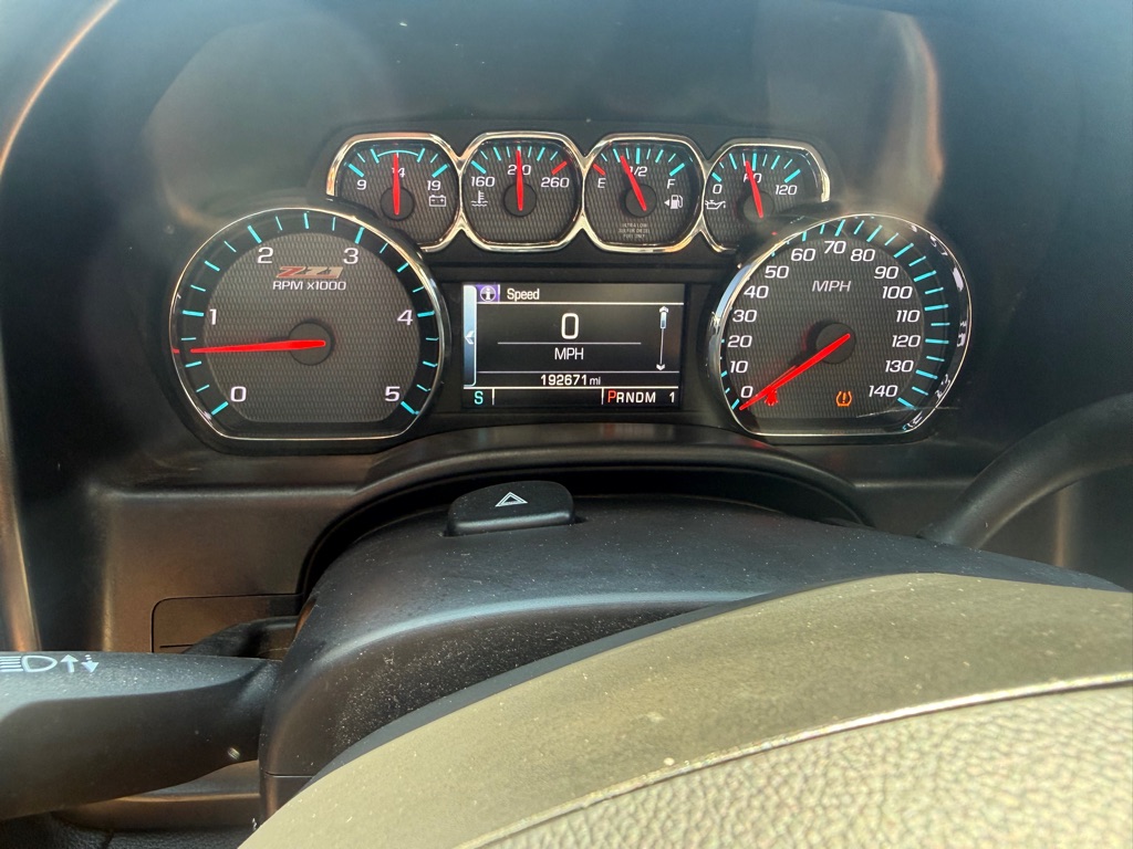 Photo 12 of this CHEVROLET CREW SILVERADO 2500