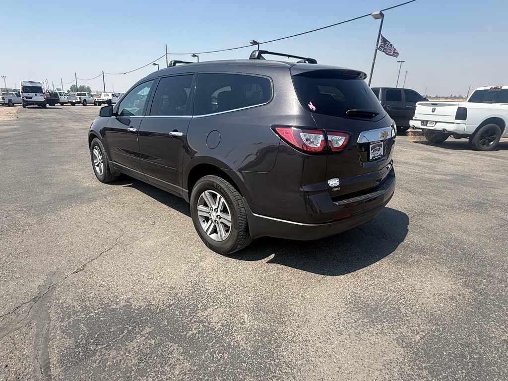 Photo 4 of this CHEVROLET TRAVERSE