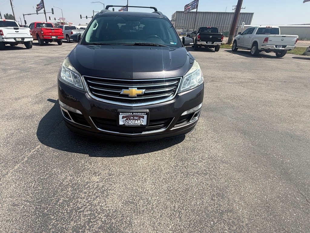 Photo 3 of this CHEVROLET TRAVERSE