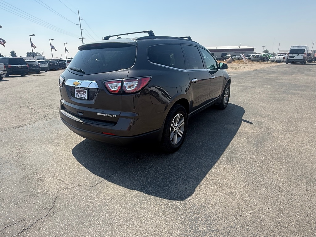 Photo 5 of this CHEVROLET TRAVERSE
