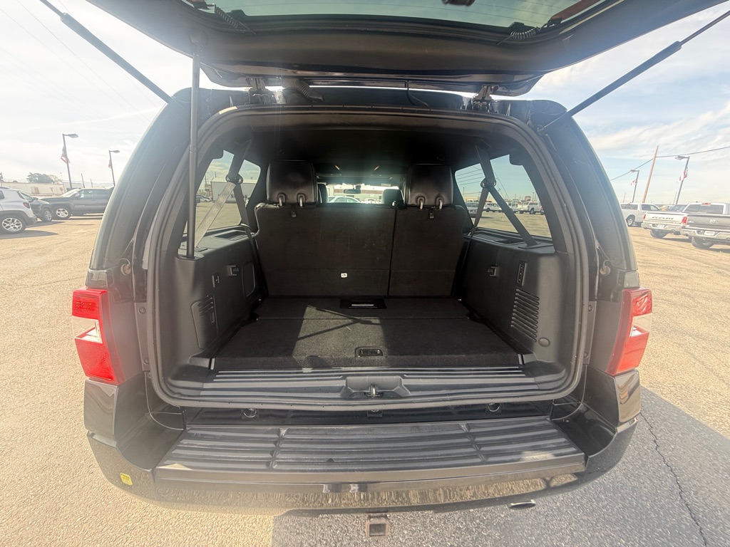 Photo 12 of this FORD PLATINUM EXPEDITION EL