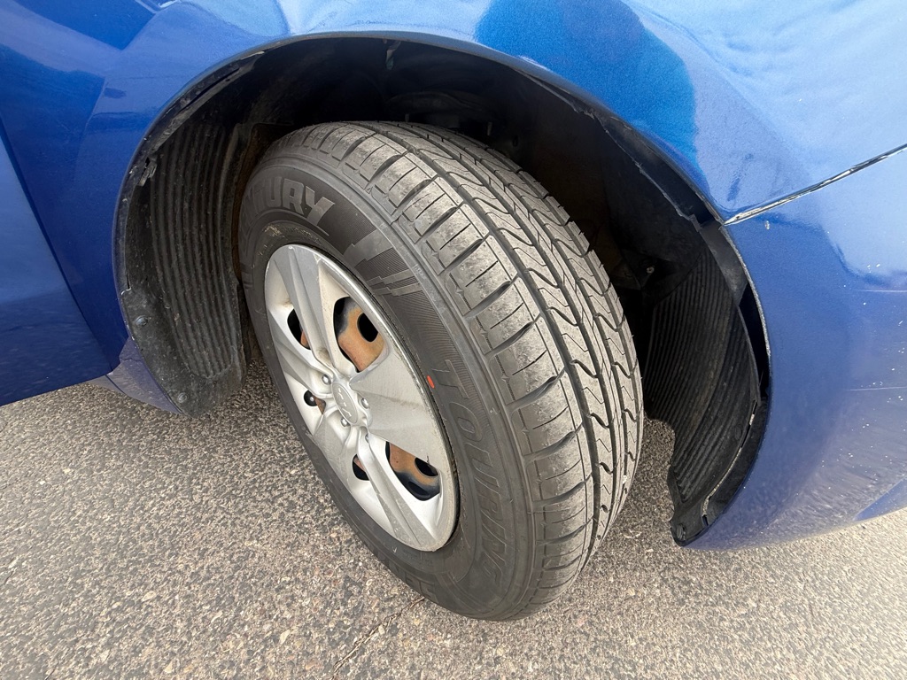 Photo 11 of this KIA FORTE