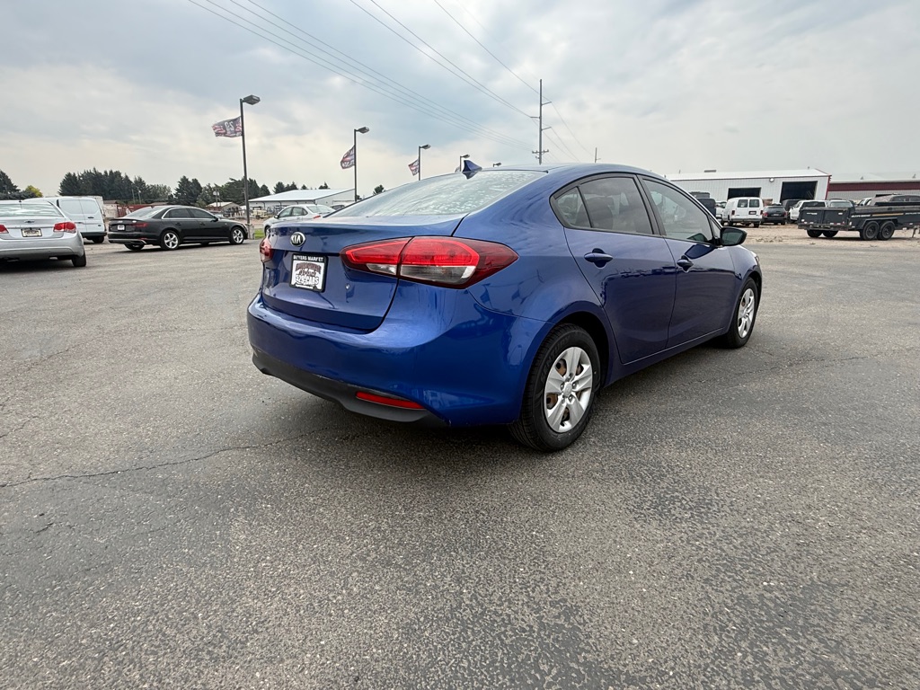 Photo 5 of this KIA FORTE