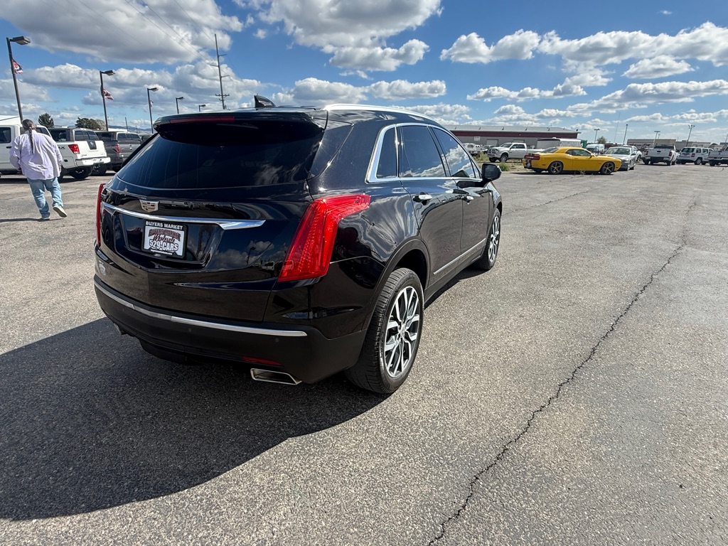Photo 4 of this CADILLAC AWD XT5 PREMIUM