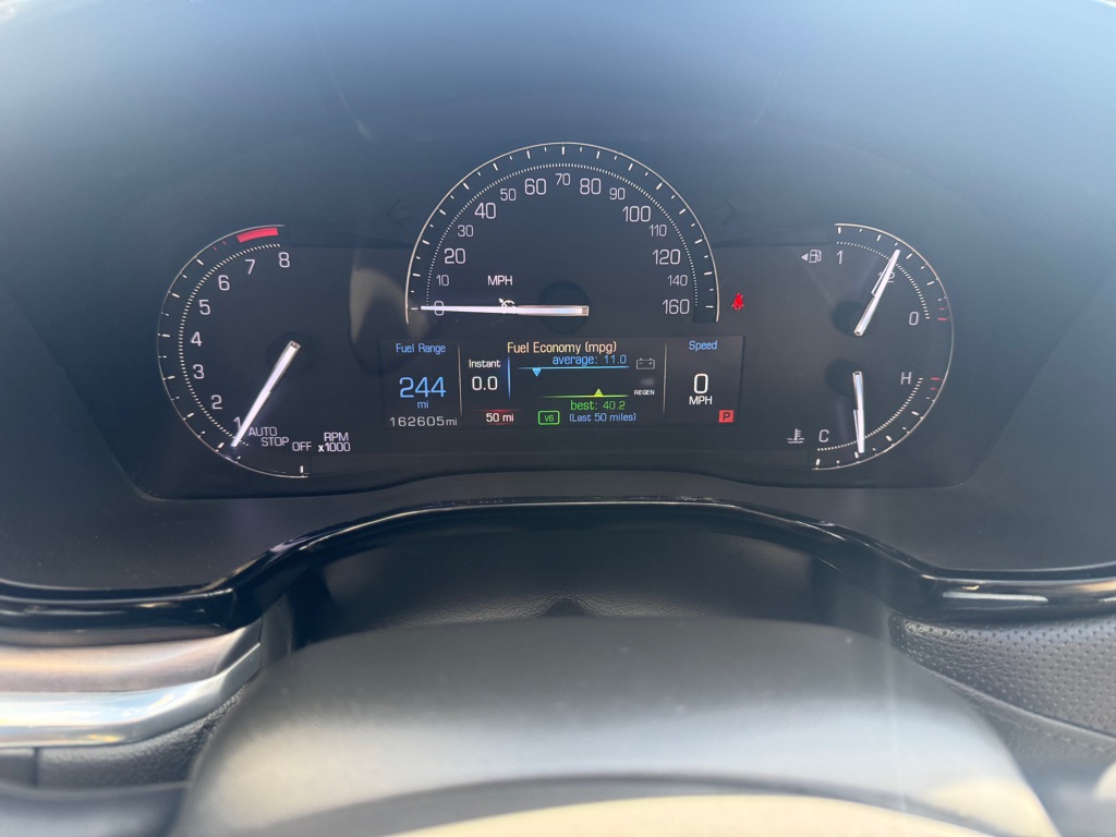 Photo 13 of this CADILLAC AWD XT5 PREMIUM