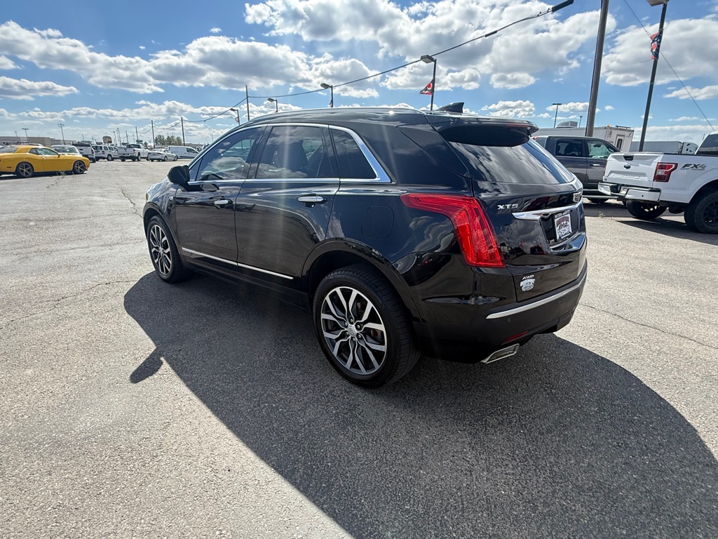 Photo 5 of this CADILLAC AWD XT5 PREMIUM