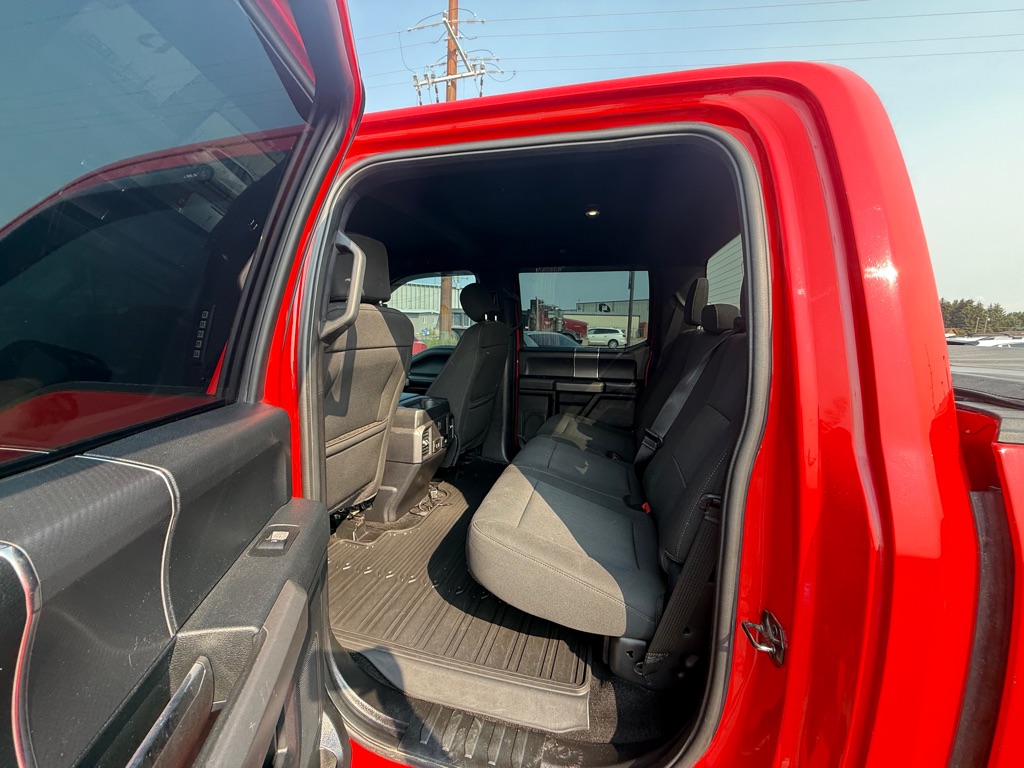 Photo 10 of this FORD CREW F150 SPORT 4X4