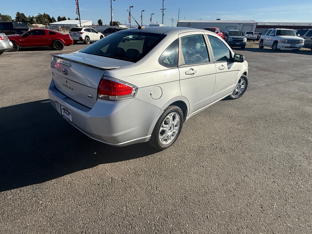Photo 5 of this FORD FOCUS SES