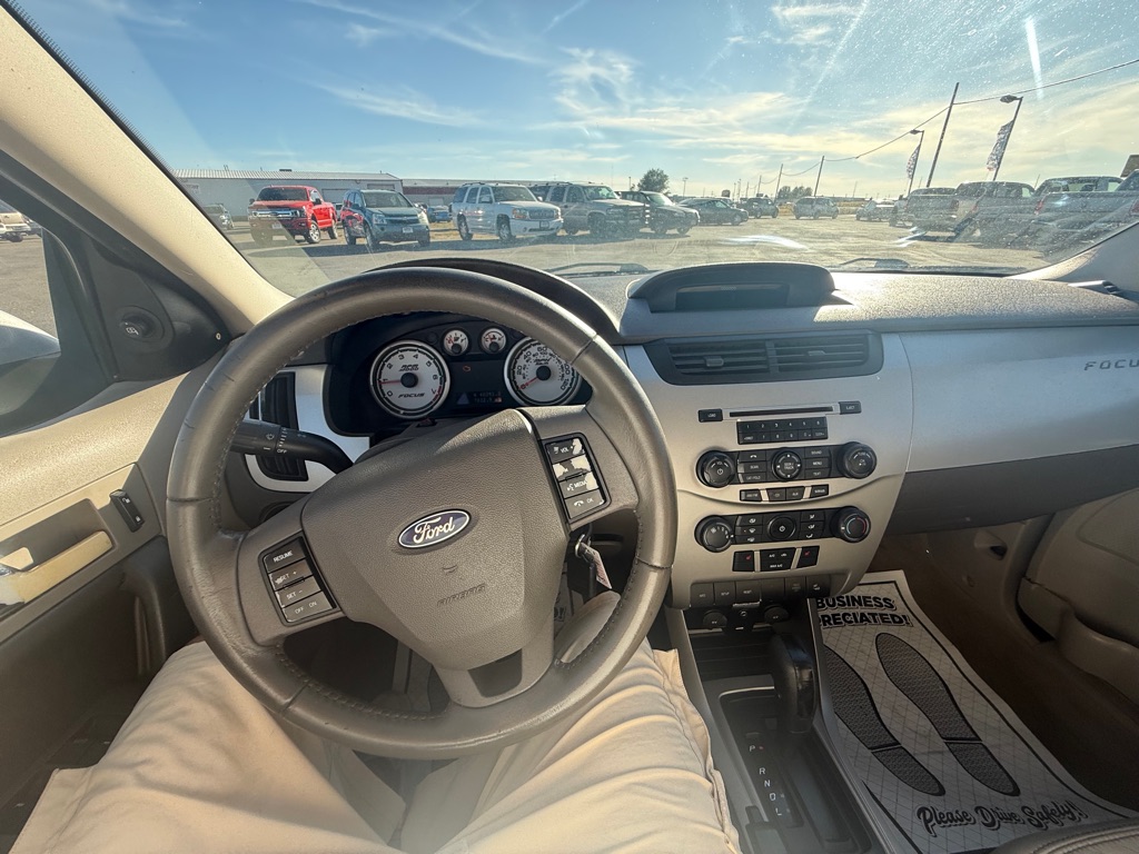 Photo 11 of this FORD FOCUS SES