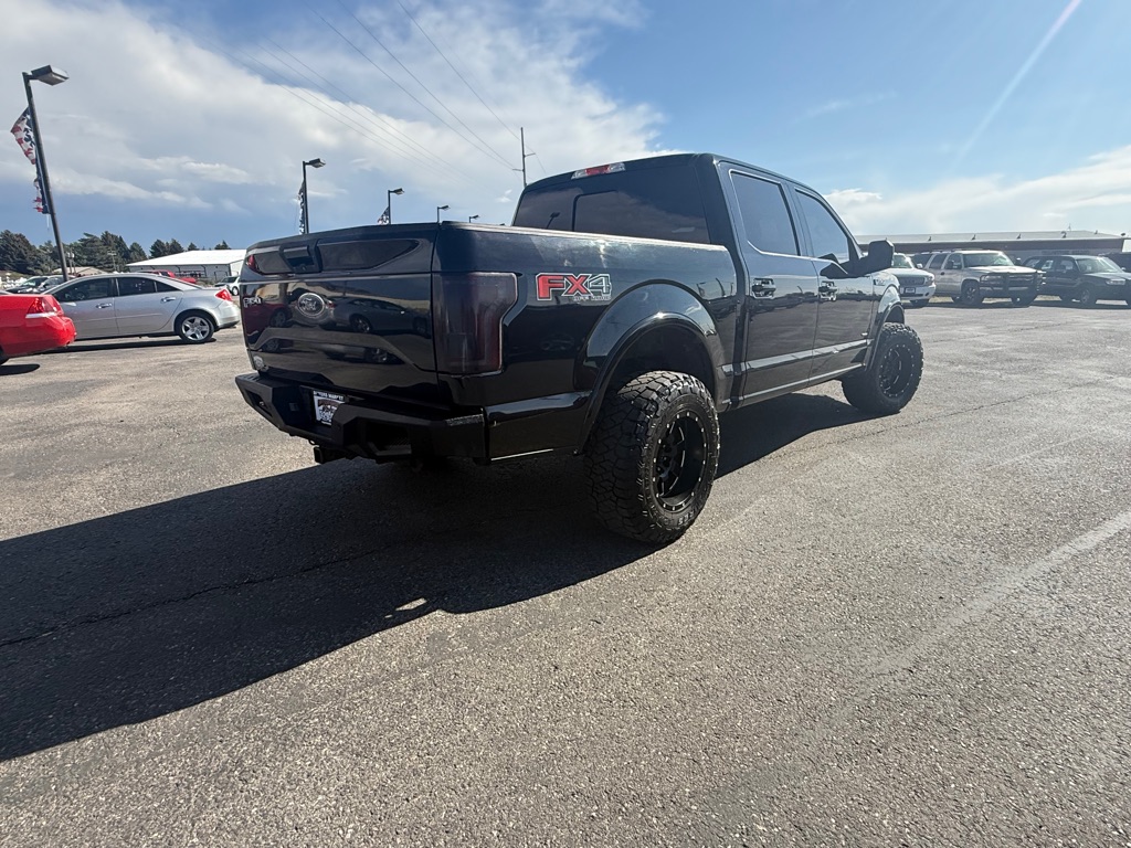 Photo 5 of this FORD CREW F150 XLT