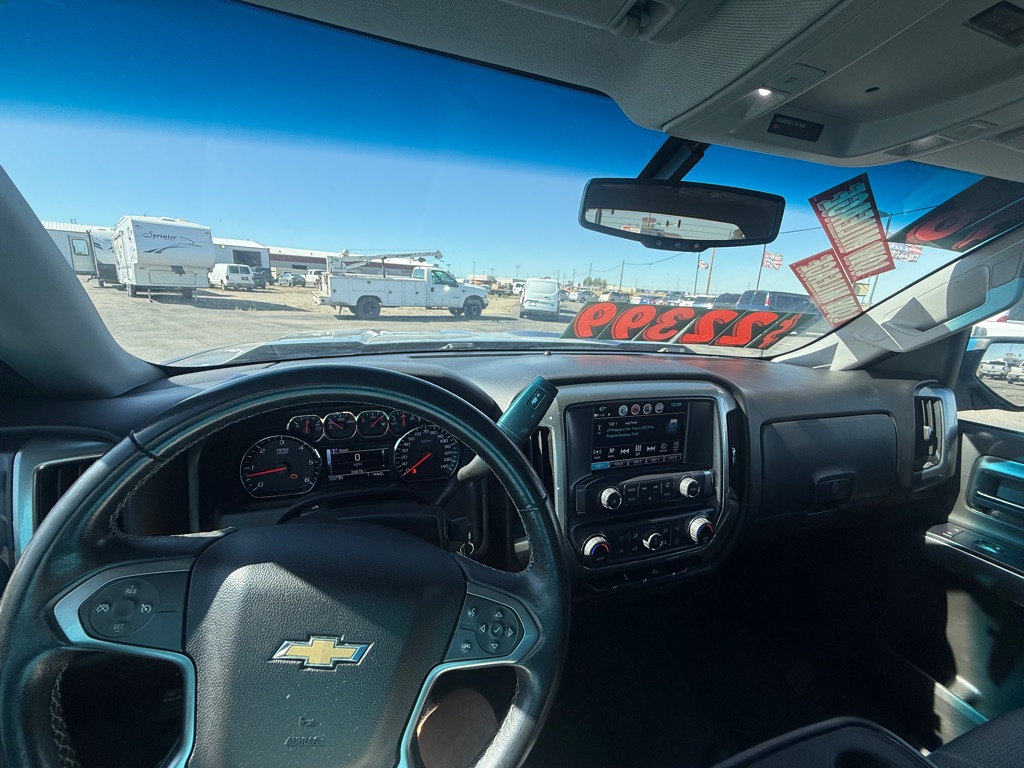 Photo 11 of this CHEVROLET CREW SILVERADO 1500