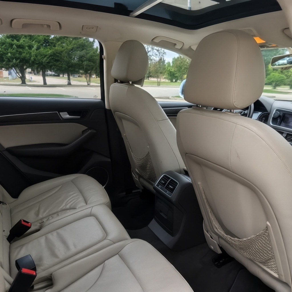 Photo 18 of this AUDI Q5