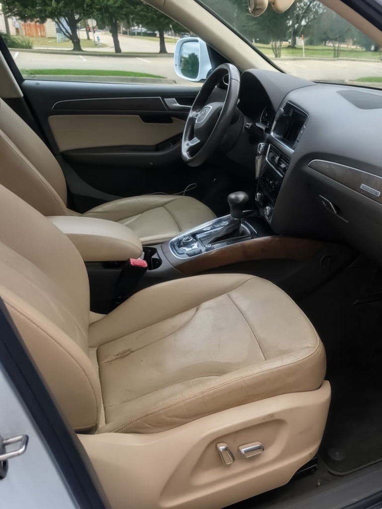 Photo 16 of this AUDI Q5