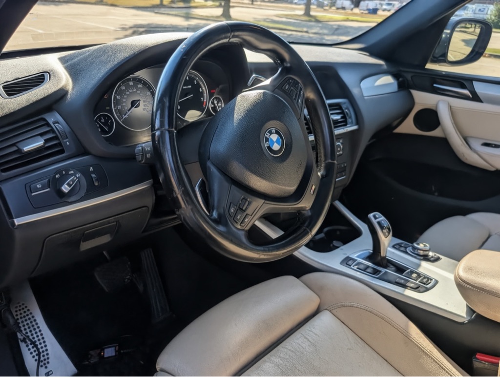 Photo 11 of this BMW X3