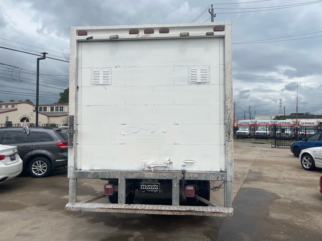 Photo 16 of this GMC W4500