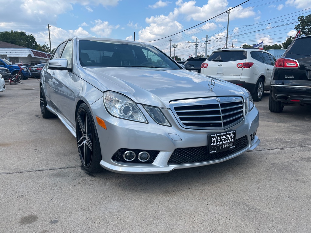 2010 MERCEDES-BENZ E-CLASS