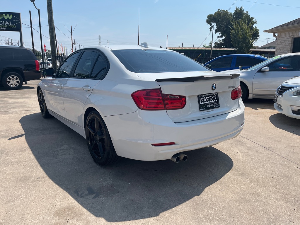 Photo 10 of this BMW 328