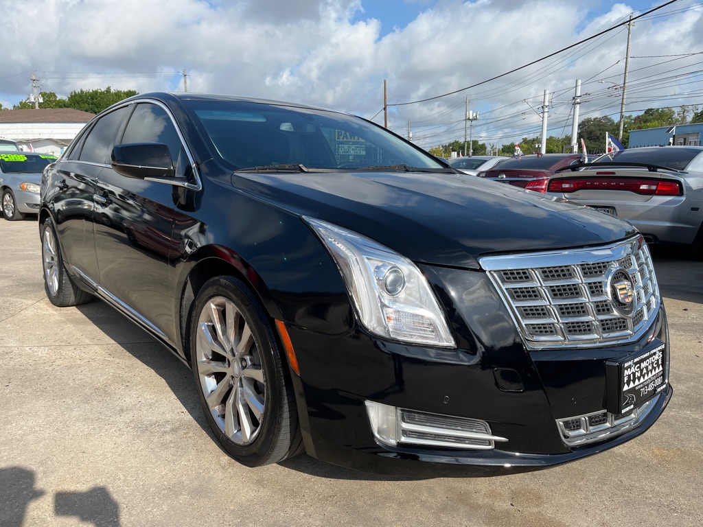 Photo 2 of this CADILLAC XTS