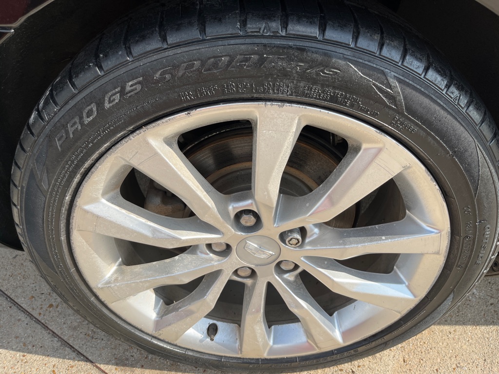 Photo 18 of this CADILLAC XTS