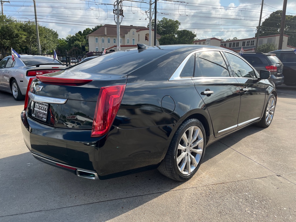 Photo 5 of this CADILLAC XTS