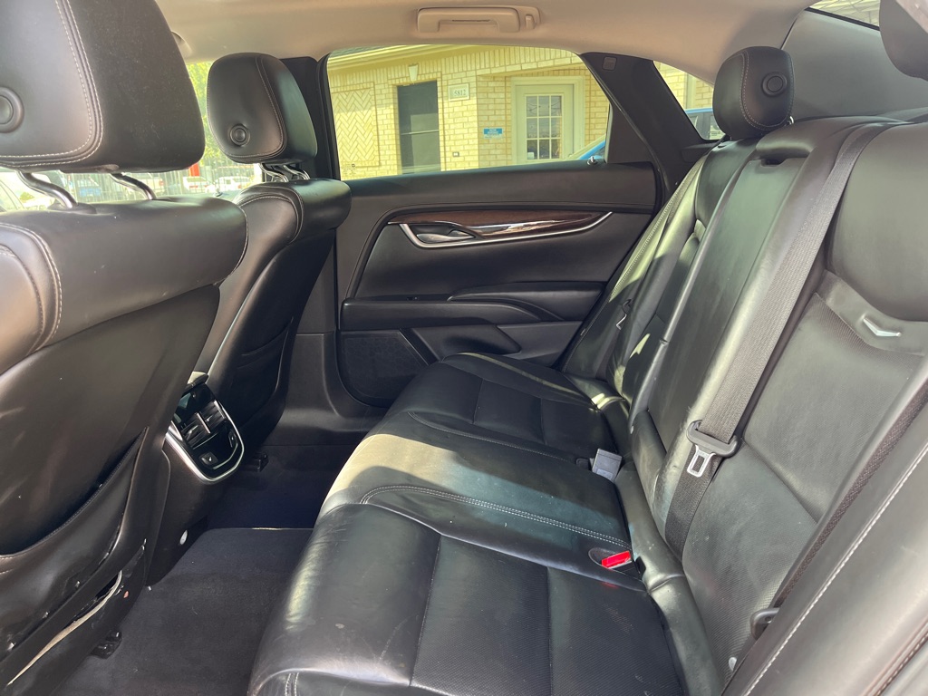 Photo 9 of this CADILLAC XTS