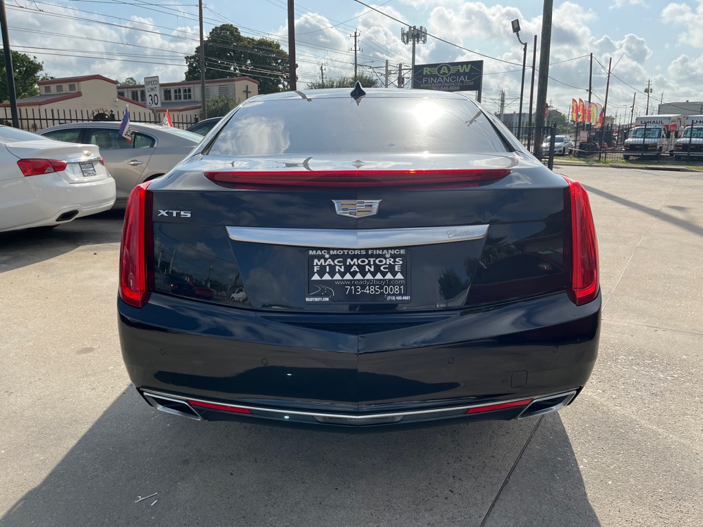Photo 20 of this CADILLAC XTS