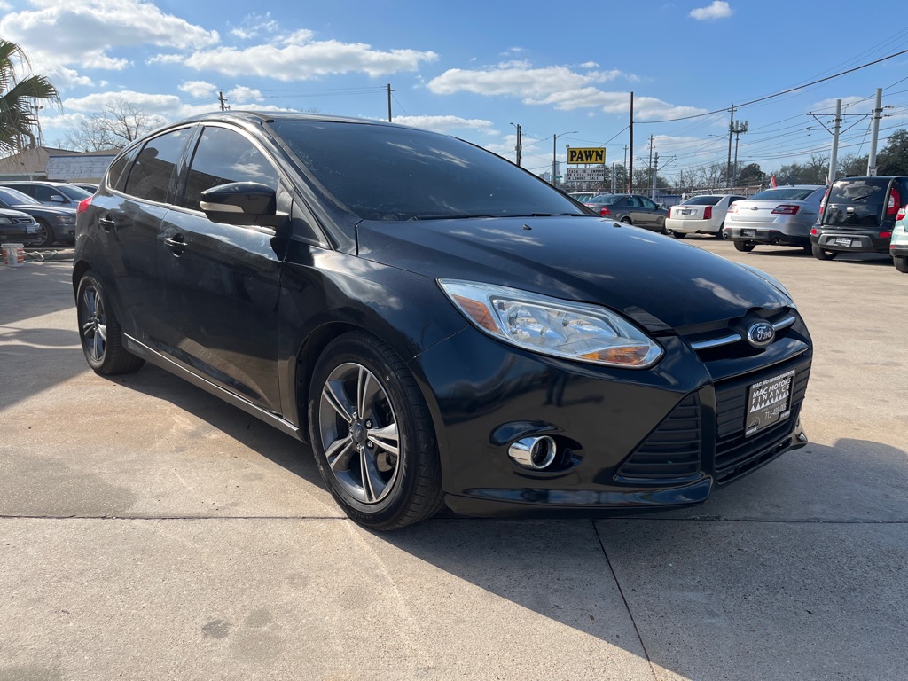 Photo 20 of this FORD FOCUS