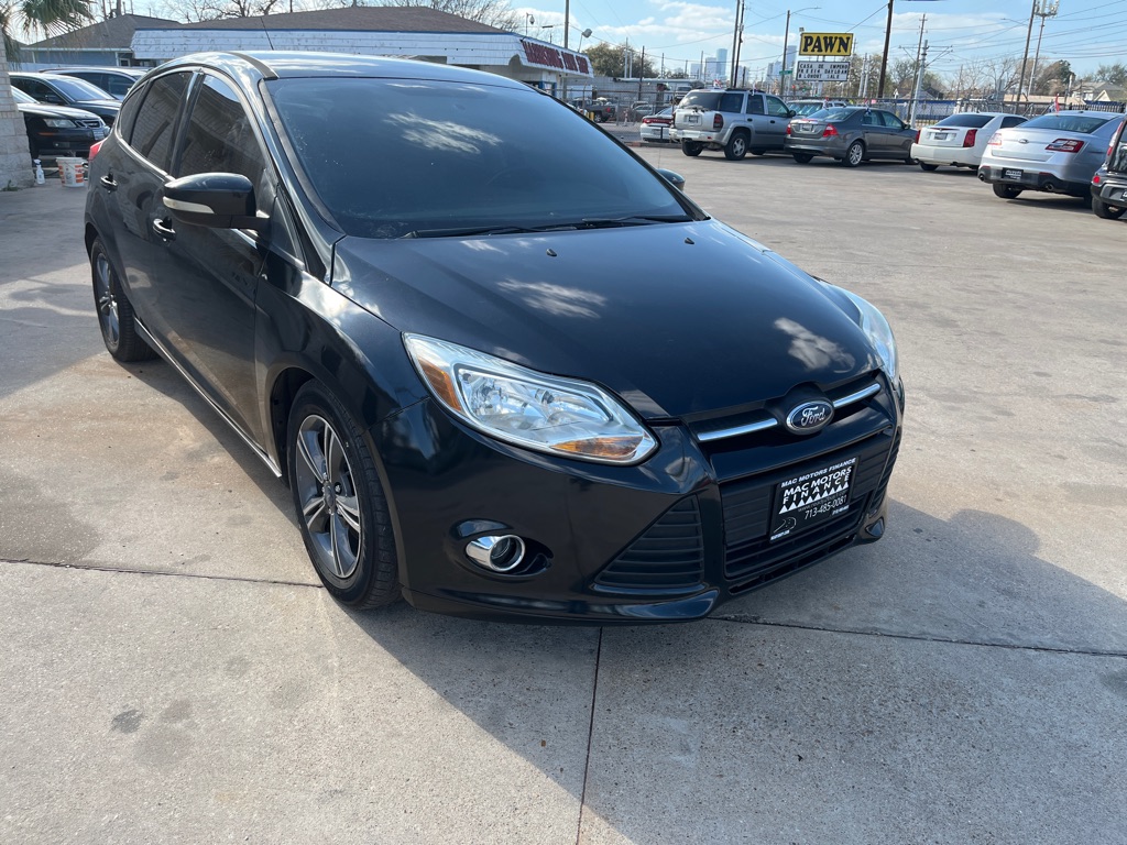 Photo 10 of this FORD FOCUS