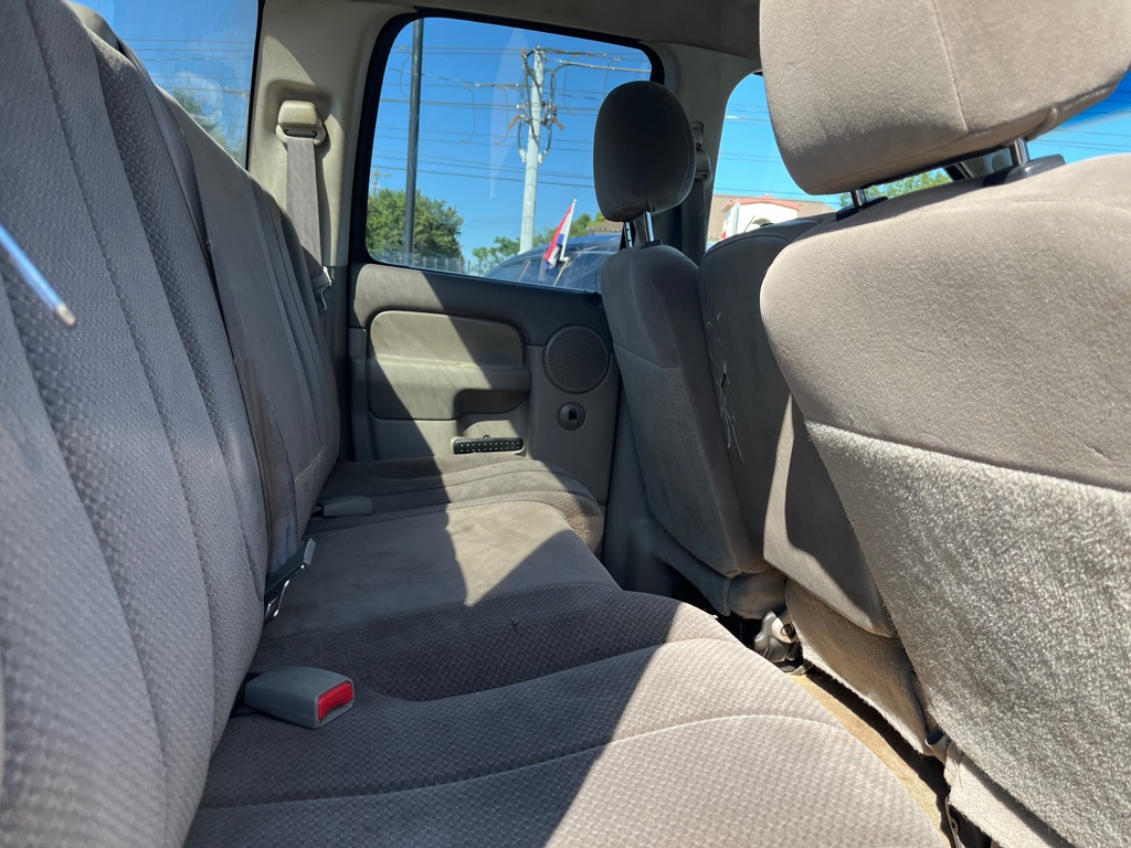 Photo 16 of this DODGE RAM 1500