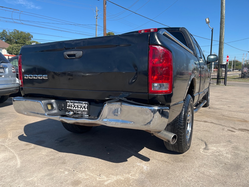 Photo 4 of this DODGE RAM 1500