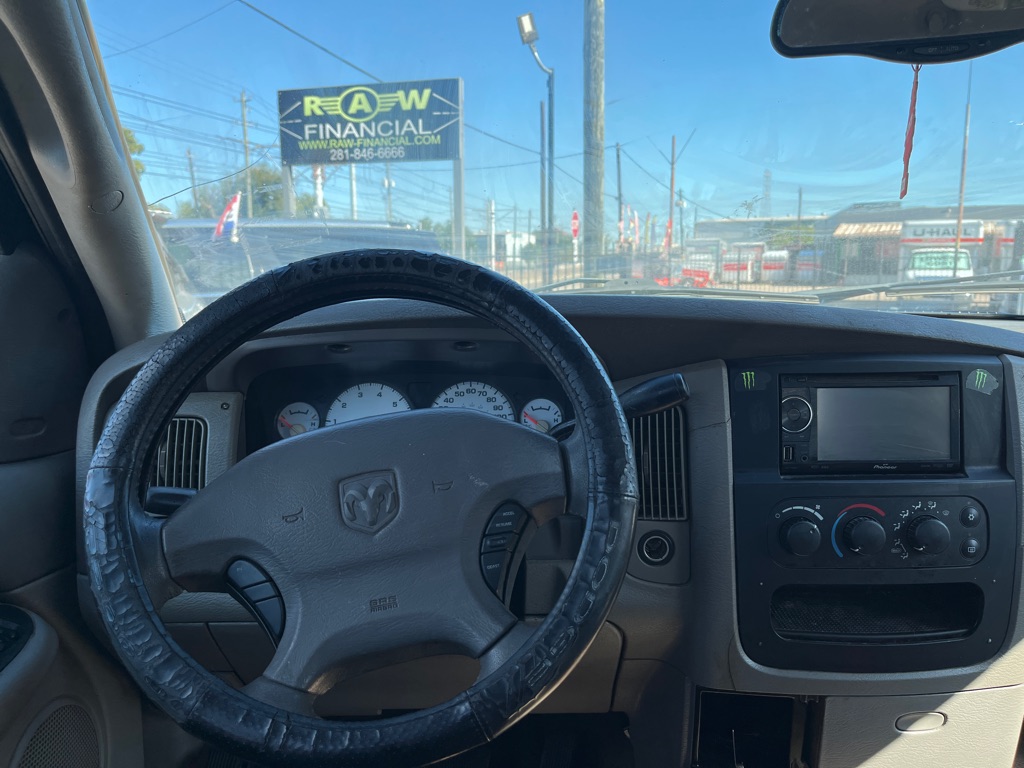 Photo 19 of this DODGE RAM 1500
