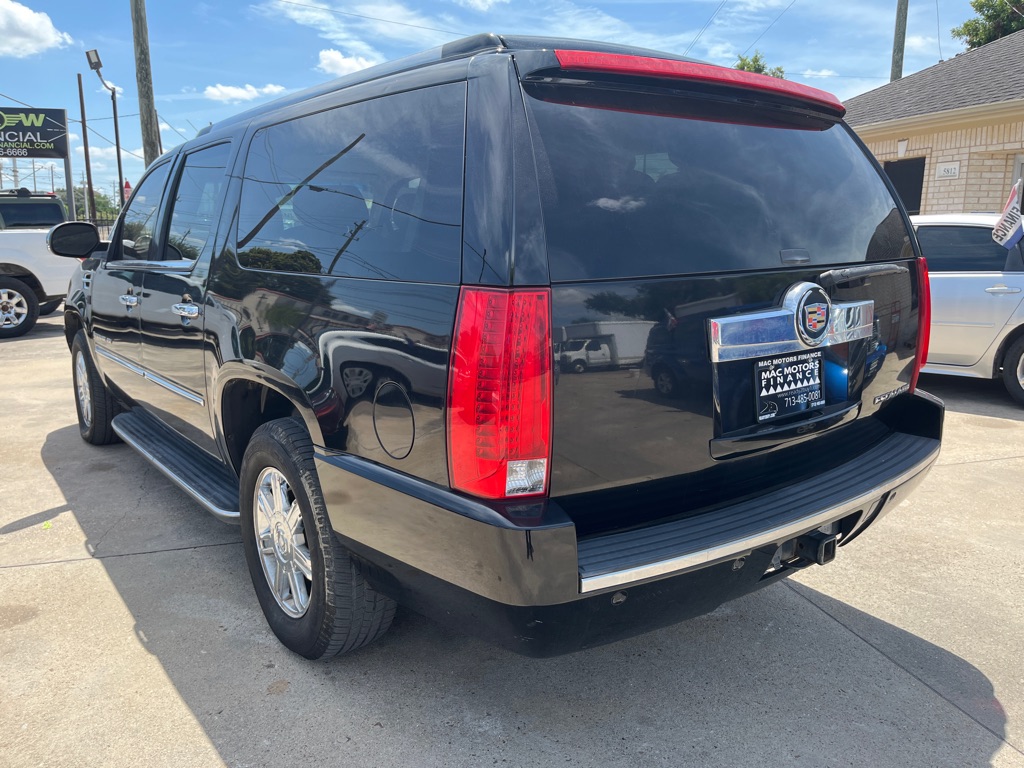 Photo 24 of this CADILLAC ESCALADE