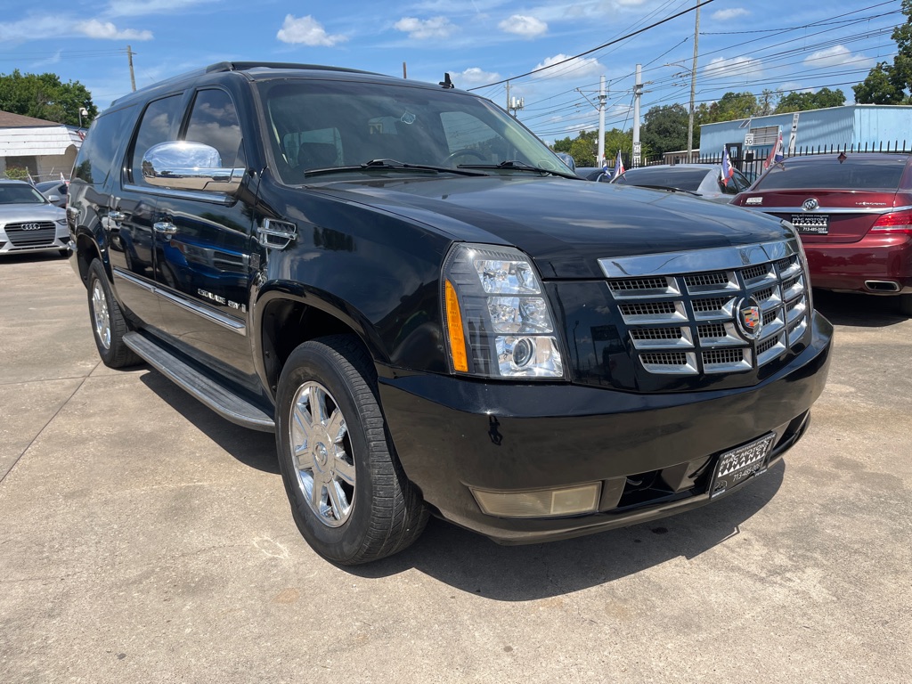 Photo 32 of this CADILLAC ESCALADE