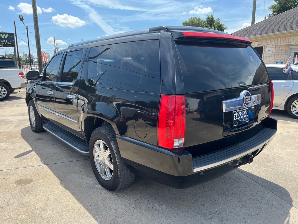 Photo 35 of this CADILLAC ESCALADE