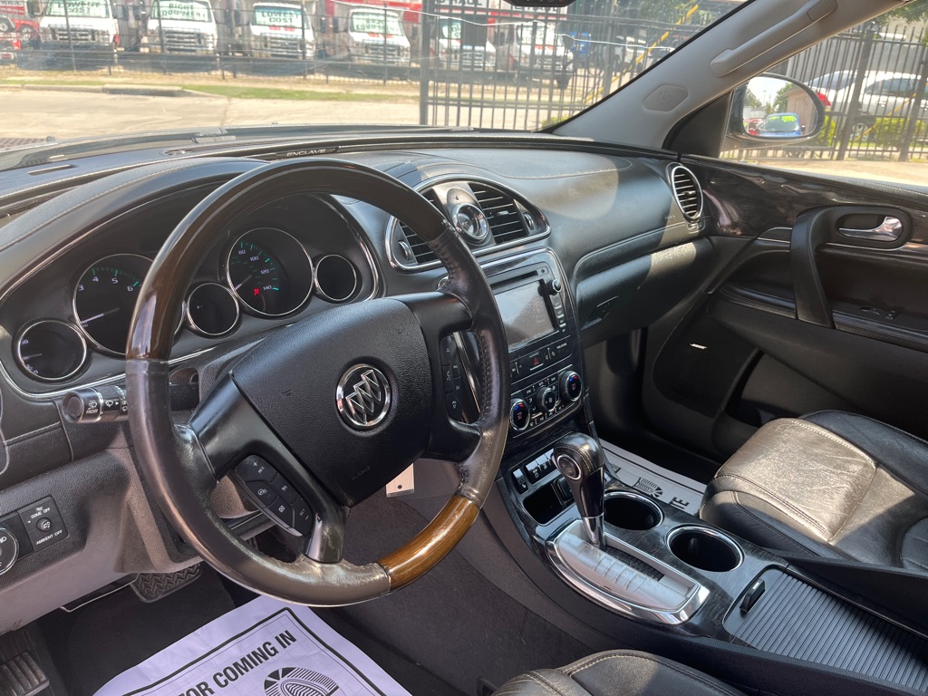 Photo 13 of this BUICK ENCLAVE