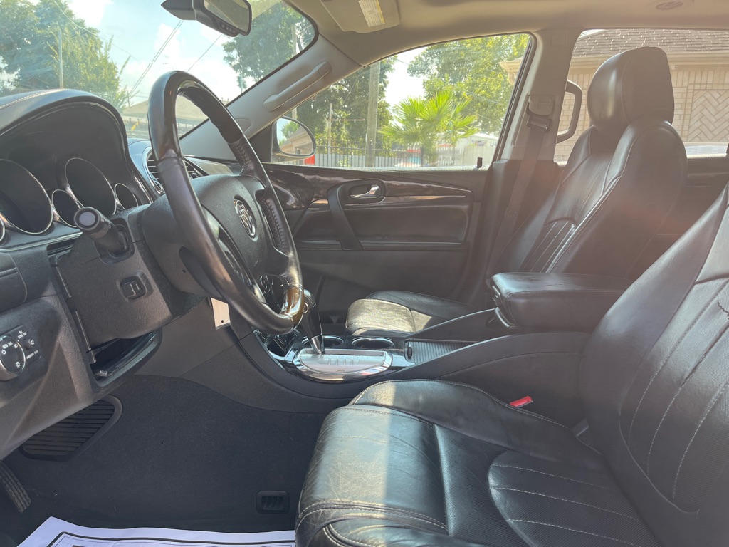 Photo 12 of this BUICK ENCLAVE