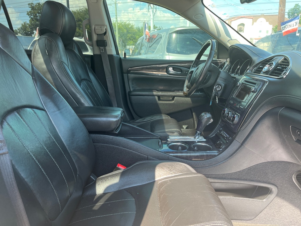 Photo 21 of this BUICK ENCLAVE